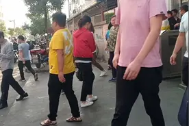 深圳沙井绿点厂大量招聘男女普工，包吃住视频封面