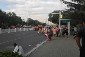 青岛最大的劳务市场视频封面