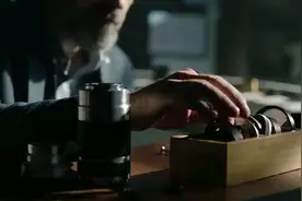 vivo X30将于12月中旬发布，或将搭载长焦摄像头视频封面