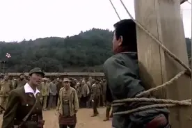 影视：鬼子军官要杀中国犯人，他竟是日本陆军军官学校毕业的高手