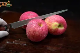 星级酒店教你苹果的4种花式切法，学会在家也能切出好看的果盘！视频封面