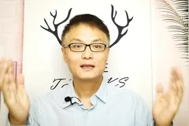 银行借记卡和贷记卡，那就是储蓄卡和信用卡？可能你理解错了