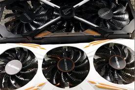 技嘉GTX1080TI跟1080两者有什么区别呢，我们来看一下