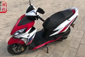 新大洲本田裂行RX125 Fi踏板摩托车 车主分享骑行感受 优缺点介绍