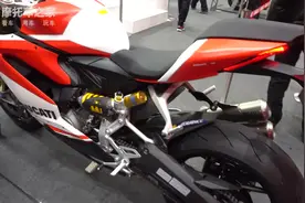 杜卡迪panigale959车展实拍，改装双出天蝎排气颜值爆表视频封面