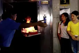 德州女子与家人失散33年 民警千里寻亲助团圆视频封面