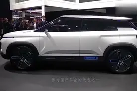 吉利终于换车标啦,新车标颜值媲美豪车,给设计师加个鸡腿视频封面