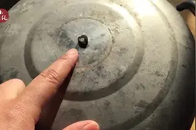 家里锅盖帽摔坏了，教你废物利用巧修锅盖的小妙招