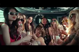 《唐人街探案2》主题曲是竞然是他唱的？太摇滚受不了！