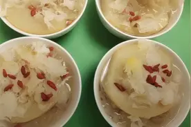 教你冰糖雪梨做法，润肺止咳，味道甜美，大人小孩都爱吃