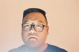 90后小伙送父亲的国庆节礼物，高科技，还省钱，最主要是还能防盗