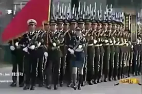 解放军三军仪仗队接受外宾检阅全过程、相当震撼、点赞