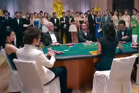 赌神发哥就是帅，一手同花顺秒杀对手，赢了对面一个亿