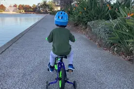 定居南澳大利亚的日常带娃活动，澳洲季节和中国相反，现在是冬季视频封面