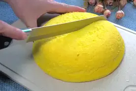 蛋糕想要蓬松细腻，记住这一步就够了。还特别好吃。