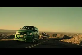 美国警方出动黑鹰直升机解救人质，全歼小混混视频封面