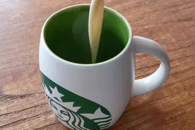 别再喝外面的饮料啦，自己在家做没有任何添加剂，营养健康又好喝视频封面