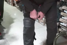 让登山变得更省力，这款膝部助力简直是登山爱好者的福音！视频封面