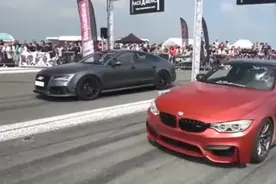 宝马M4与奥迪RS7比赛直线加速，这差距一目了然