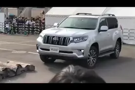 普拉多和陆巡差距有多大，来测试看看就知道了视频封面