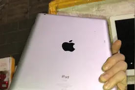 解密深圳华强北一条凌晨12点开始的街被称之为鬼市3块钱买电脑？视频封面