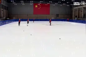 男子1000米，1/4决赛第三组，飞虎队武大靖取得第一名成绩！视频封面