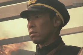 甲午黄海大东沟海战，镇远舰305口径巨炮重创日寇旗舰松岛视频封面