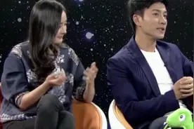 杨幂怀二胎，孩子是吴青峰的？她现在工作排挡说明真相视频封面