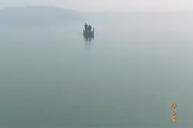 电视剧《荣誉》：忍痛献情人 袁成武拉拢腐蚀银行信贷主任全过程