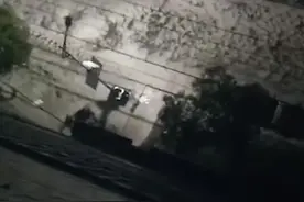 突发！陕西商南突降特大冰雹，街道瞬间变白成河视频封面