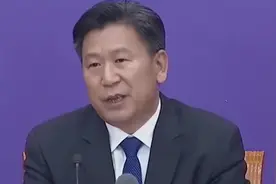 教育部：湖北学生解除限制后才能去外地返校视频封面