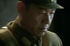 薛岳就地处决逃将宫卫军, 并宣布 弃战动摇军心者, 以此为例!