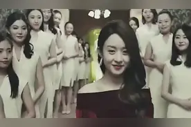 有一种脚叫赵丽颖的脚，高跟鞋太大没法走路，脚趾头也要用上力视频封面