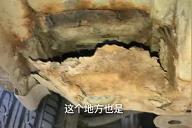 小伙年前两千块钱买台车开回老家，返程途中车辆抛锚，险些出大事