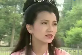 你见过白素贞挺着大肚子游西湖吗？以前没留意这里视频封面