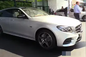 豪华旅行车新选择,2020款奔驰E 300到店,真是帅出天际线