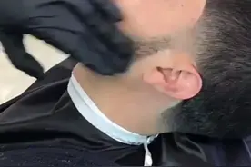 大胡子秒变小鲜肉，这刮胡子，看的强迫症患者神清气爽啊视频封面