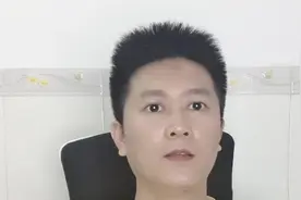 小伙创业想去银行办理业务，既然被银行拒绝了，是什么情况？视频封面