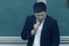 考研老师张雪峰，再谈宝强马蓉的话题，这个老师不说相声可惜了!视频封面