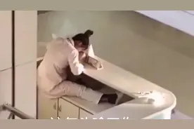 什么工作也不好干，把小姐姐累的绝技都用上了，淑女形象都没了！