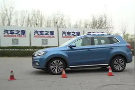 汽车评测，荣威ERX5到底值不值得入手，看完这个性能评测就知道了视频封面