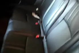 2019款 220TURBO 本田思域后排靠背放倒大座垫抬起演示