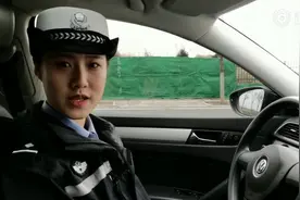 #一路平安# 【后视镜标准调节方法】1分钟告诉您一个后视镜的标准调节方法，最大程度减小盲区，新手必学。图片