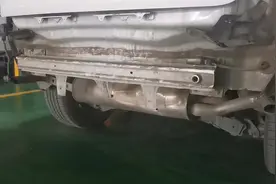 销量神车哈弗H6的后防撞梁视频封面