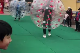 玩这个底盘低的确实有优势[我想静静]视频封面