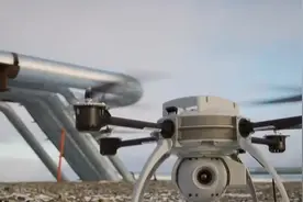 战斗直升机也提供租赁，续航650公里，上战场气势汹汹视频封面