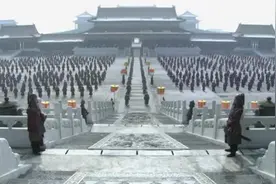 朱元璋论功敕封：国公6人，侯爵28人，伯爵41人