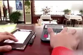 四川男女相亲，下馆子吃饭，对白笑得肚子疼！