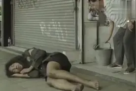 泰国的摄像头广告，乞丐的报恩视频封面