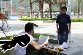防骗：“哑巴”街头卖菜刀,以次充好,原来是骗子的新骗术视频封面